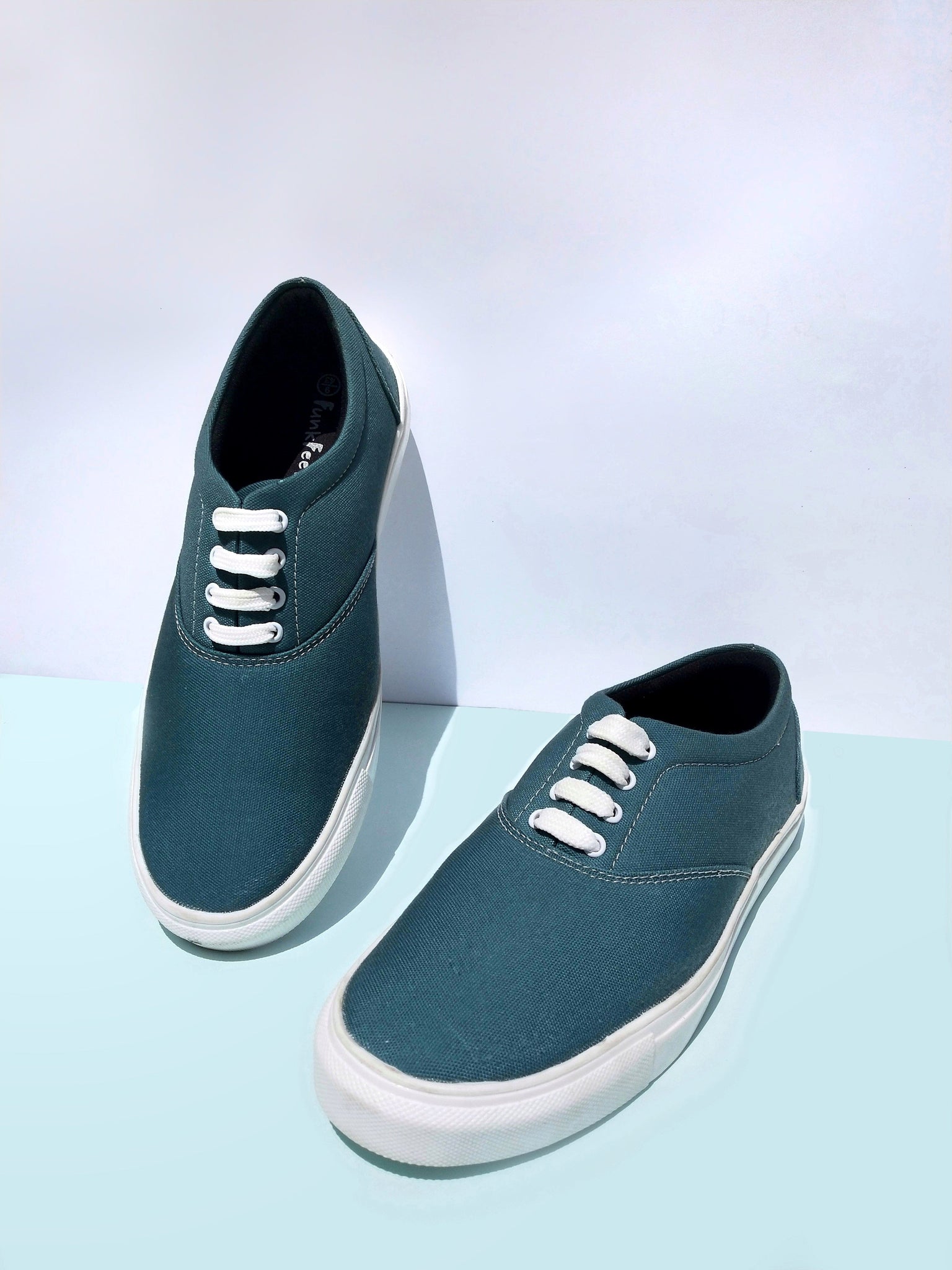 Funkfeets Unisex Teal Green Sneakers